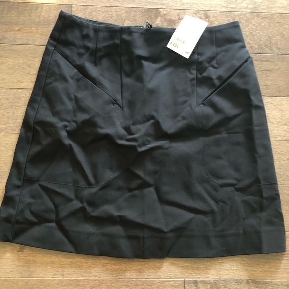 New H&M black skirt